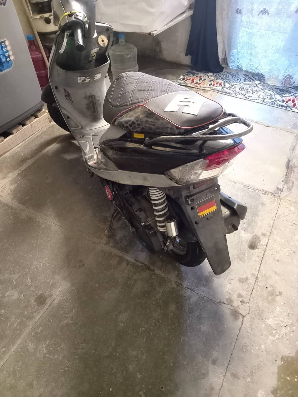 السلام عليكم شباب دراجه ماكس منغولي بيهه نواعم نقص للبيع العنوان الدوره ابو دشير *********** السعر 500 وبيهه مجال حك الجيه
