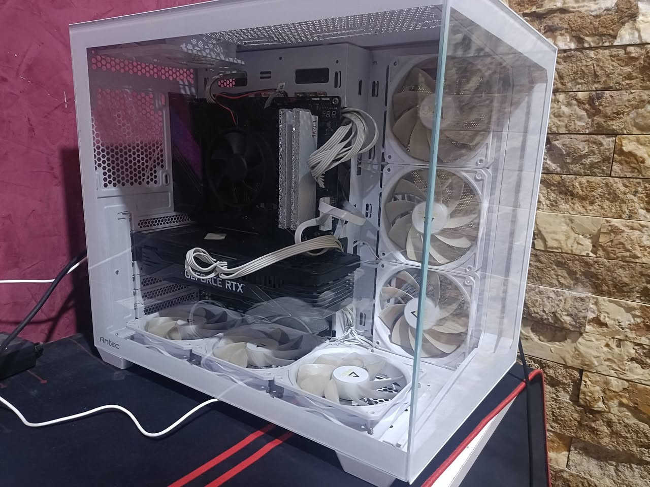 السلام عليكم pc كامل للبيع
قطع كله براندات معروفه وبحاله جيده وبس كيس سعره مع فانات يتجاوز 200
مواصفات
------------------------------------------------------------------------
Cpu:Intel i5 11400f Tray

------------------------------------------------------------------------
M.b : rog strix z590 gaming wifi  RGB
منفذين m.2
4 slot ram

------------------------------------------------------------------------
Ram:  2×8 3200Hz RGB crystal 

------------------------------------------------------------------------
Gbu: RTX 3070 PALT 8gb 3fan 
حراره ما تتجاوز 70 
--------------------------------------------------------------------  M.2  256gb
------------------------------------------------------------------------
Power supply 750w full gold

------------------------------------------------------------------------
Cass antec C5 whit + 7fans rgb 
-----------------------------------------------------------------------  
ايضا بورد للبيع gigabyte b760 dsh3
اربع سلوت رام منفذين m.2 كارتون وياه وكامل 
سعر 140 وقابل للتفاوض 
-----------------------------------------------------------------------  
اخوان تجميعه نظيفه وحراره الكرت كلش ممتازه نقص التجميعه فقط معالج محترم اما باقي القطع كله غاليه وتسوه السعر الناشره وبيه فصله عند تشغيل بس ما تاثر تراسلني خاص حتى تشوف كلشي بعينك  وتجميعه بدون كراتين 

مكاني ناصريه 

مليون و1100 الف بيه مجال بسيط
توصيل كل المحافظات موجود


**إذا كنت صاحب هذا الإعلان وتريد حذفه لأي سبب، رجاءا أرسل رسالة إلى الدعم الفني**