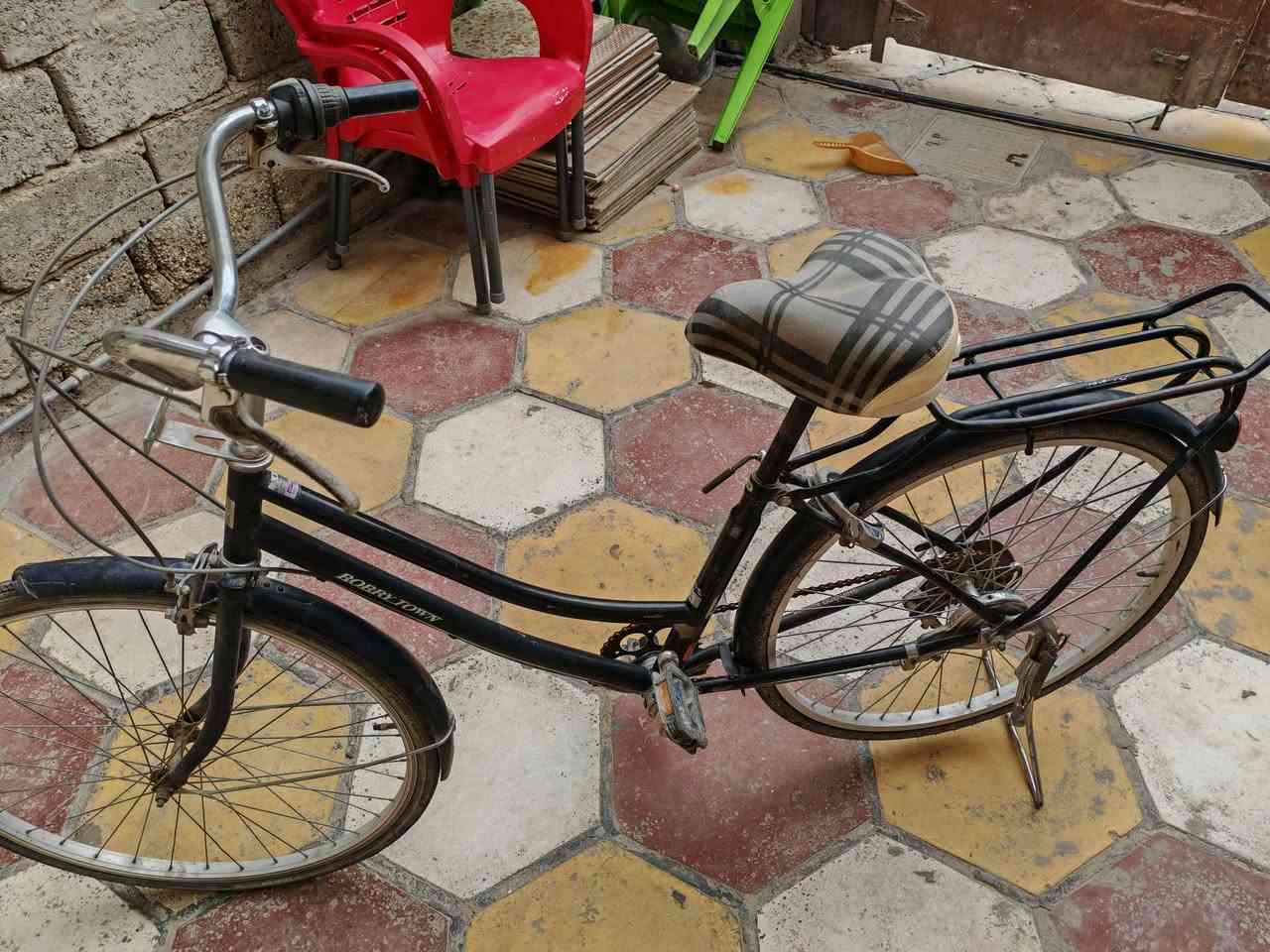 السلام عليكم
بايسكل حجم 26 نضيف للبيع مابي اي نقص مكاني بغداد حي الجهاد ورقمي *********** بي واتساب
