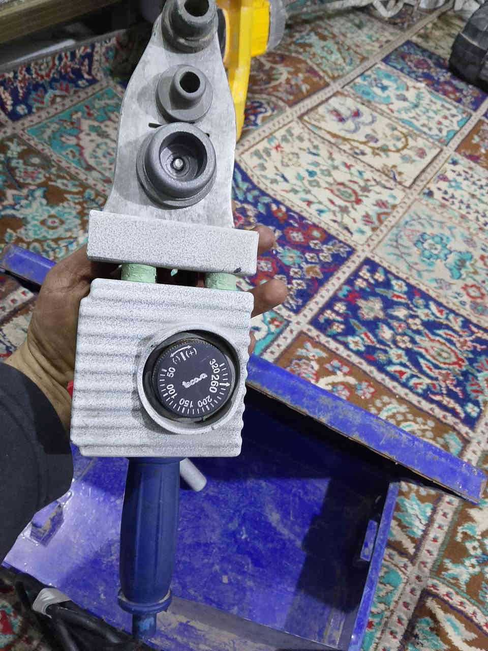 السلام عليكم. 
الاسعار والتفاصيل مذكوره داخل الصور 
شرط تفحص قبل الإستلام 
كلهن شغلات وكل خلل مابي 
يوجد توصيل لكفافه محافظات العراق وبغداد 5 آلاف 
*********** 
يوجد واتساب
