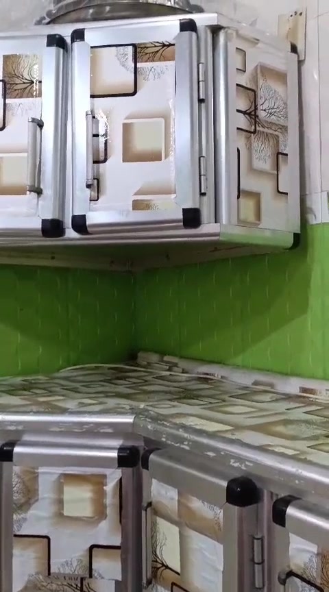 للبيع كاونتر + ملحق زاويه 125الف بي مجال مكانه نجف حي ميسان