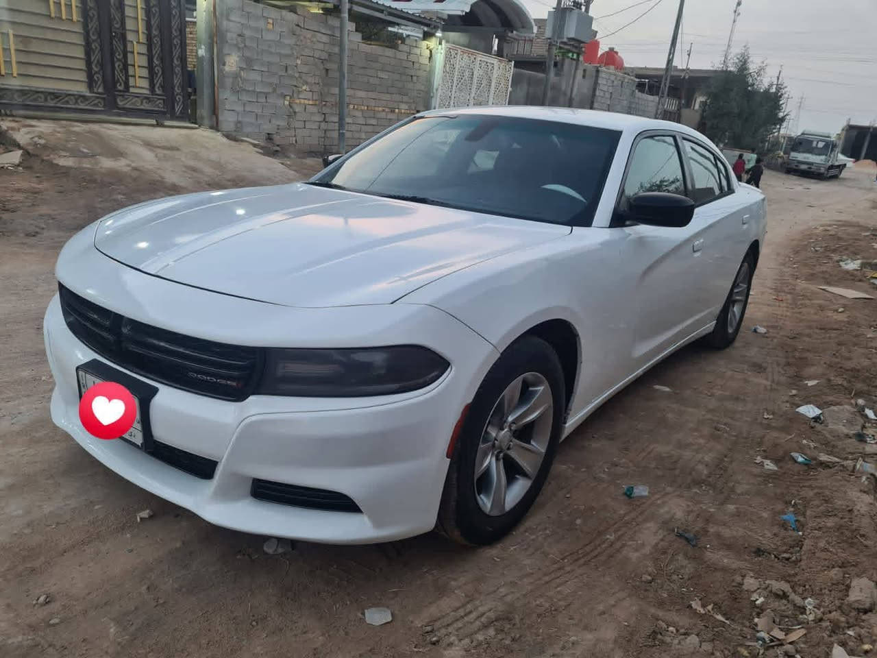 سلام عليكم جارجر مديل 15 اصل
مكينه 3600 سياره جاهزه  رقم ذي قار تحويل ثاني يوم 

الحادث مالته جملغ وبنيد السعر 175 وبيهي مجال بسيط 

شراي يتصل ويدلل رقم *********** مكاني بصره القرنه
