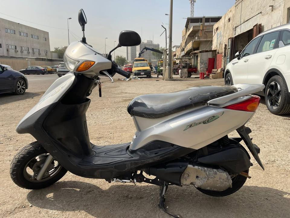 بريز رمبه سالهه شهر نزال من الضلال بمليون و100 الدرجه كفال عامه يشاهد الله مكاني مدينه الصدر السعر 950 قفلهه الرقم ***********
