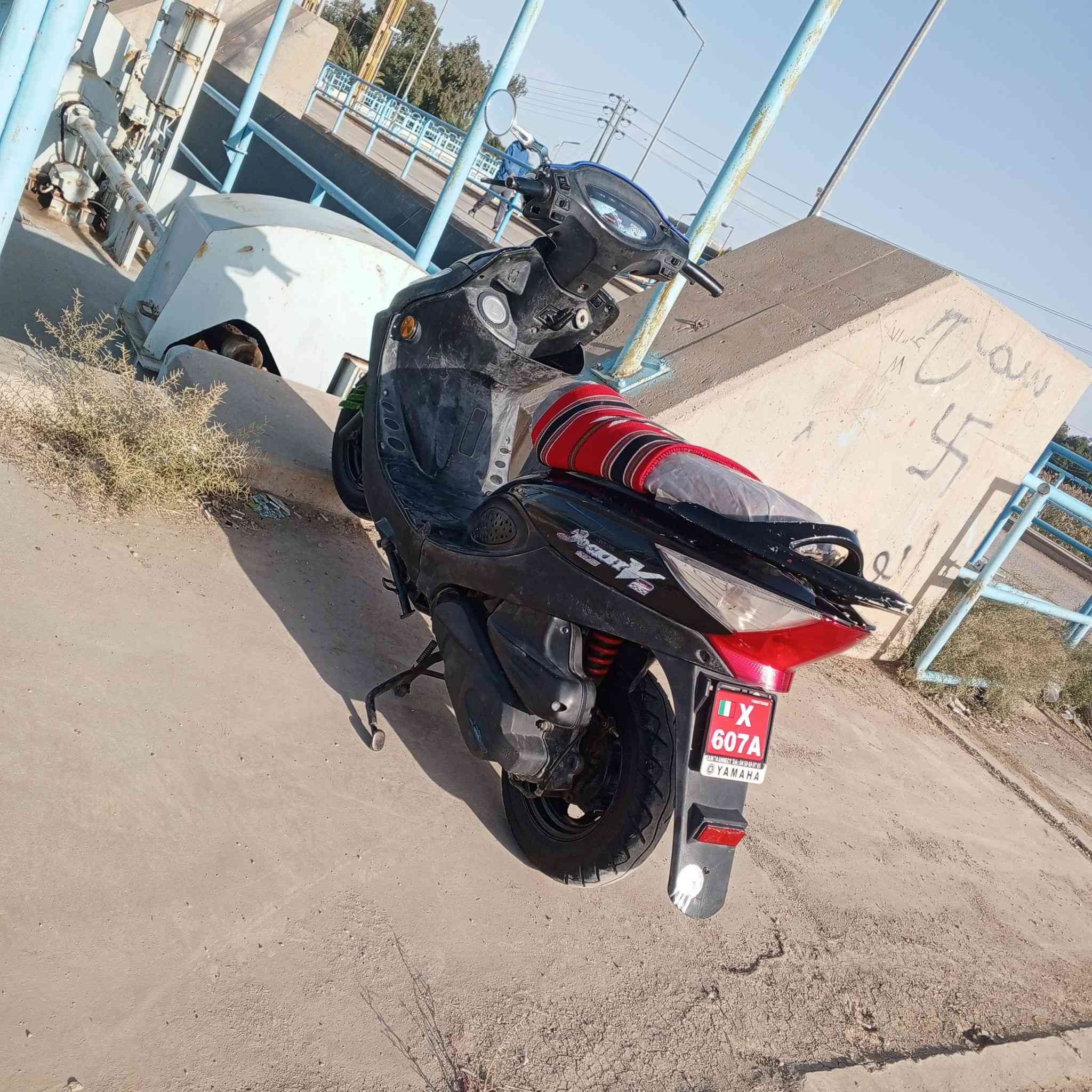 السلام عليكم دراجة كامكو للبيع ماناقصه شي شغاله نص نكره كهربئيات كيجات كلشي شغال المديل 13 المكان قلعة السكر السعر 500 وبيها مجال للتواصل ***********
