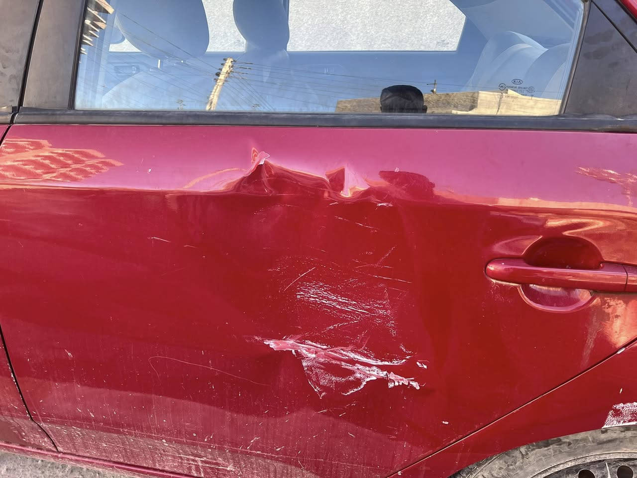 سيارة سيراتو 2013  خليجي 1600 بغداد  لسيارة بية صبغ جارد ورصعات خفيفة يعني رايدلة صبغ عام سيارة باسمي مكاني بغداد حي الجهاد 
***********
السعر 87 ورقة وبيه مجال.
