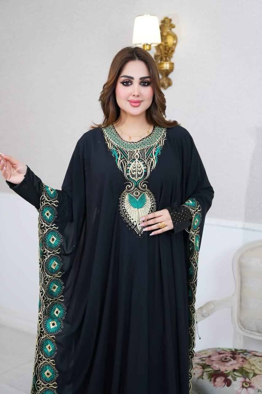اجمل صيحات الموضة العالمية لعام 2026 

✨دراعة اماراتية 😍

🪄الشغل تطريز حاسبة 🪡🧵
🎗️مڪون من 2️⃣ قطع
⤶فستان داخلي فيزون الأصلي💯  
⤶بشت خارجي شيفون الأصلي مع احزام 

🎗️قياساتـه :- من وزن 60 الى وزن 120
🎨🎨 الألوان :-
←نيلي
←فستقي
←زيتوني
←بنفسجي
←أسود سادة
←أسود نقشة تركوازي
←أسود نقشة أحمر
للحجز واتساب🦋 👇🏻.
💗🌸💗🌸.  ***********✅🚚 بغداد, العراق
