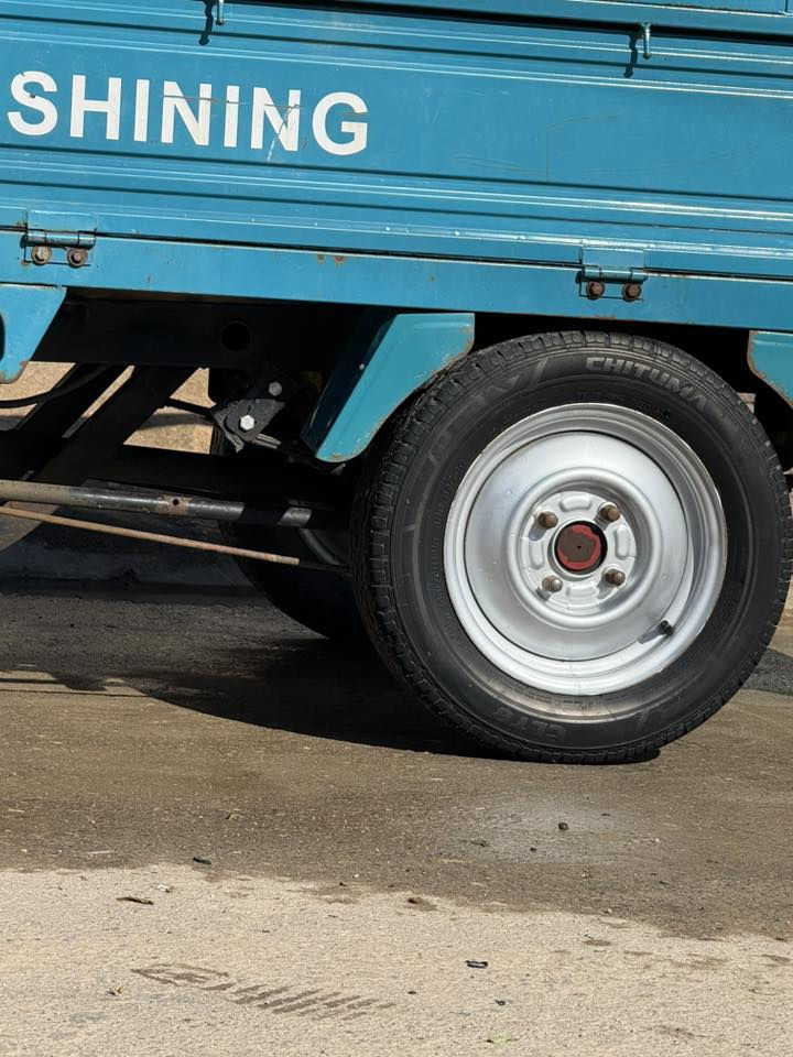 سلام عليكم شباب (ستوته جمره البيع  وراق كامله     مكمركه باب وال نضيفه كلش شراي يتصل
***********
