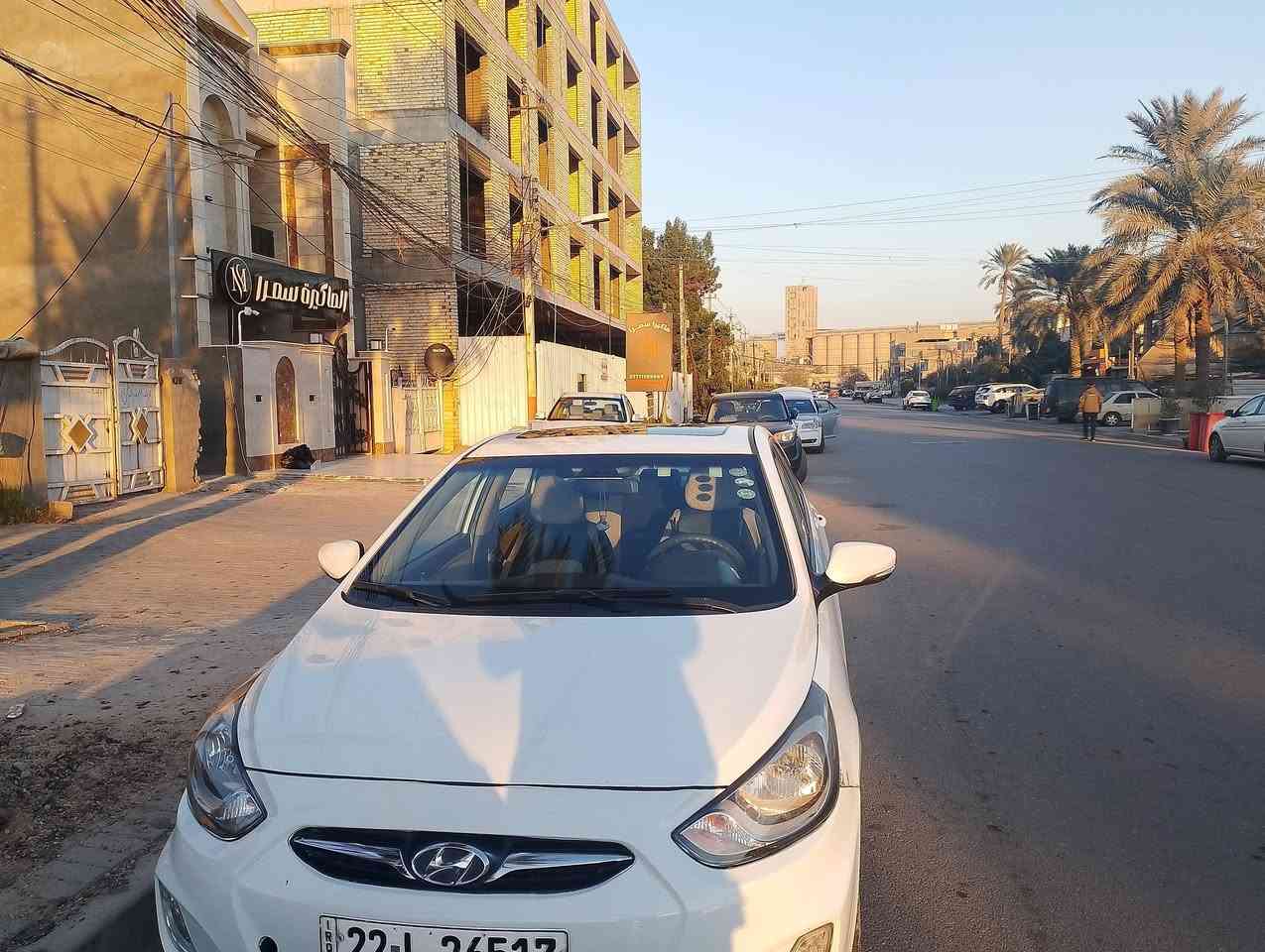 اكسنت خليجي ٢٠١٢ اربيل باسمي السياره ماشيه ١٨٠
بيها كارت باب السائق او بارد جوه قبغ البانزين السياره حلوه جاهزه ترايها يخبل بيها اثر حالوب كلش بسيط
مداريها بانزين محسن ودهن اصلي 
السياره موجوده بالبياع 
***********
السعر 8700 $
