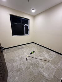 #للايجار___في____السيديه دار مساحه 130  يحتوي على 4 غرف نوم وصاله ومطب...