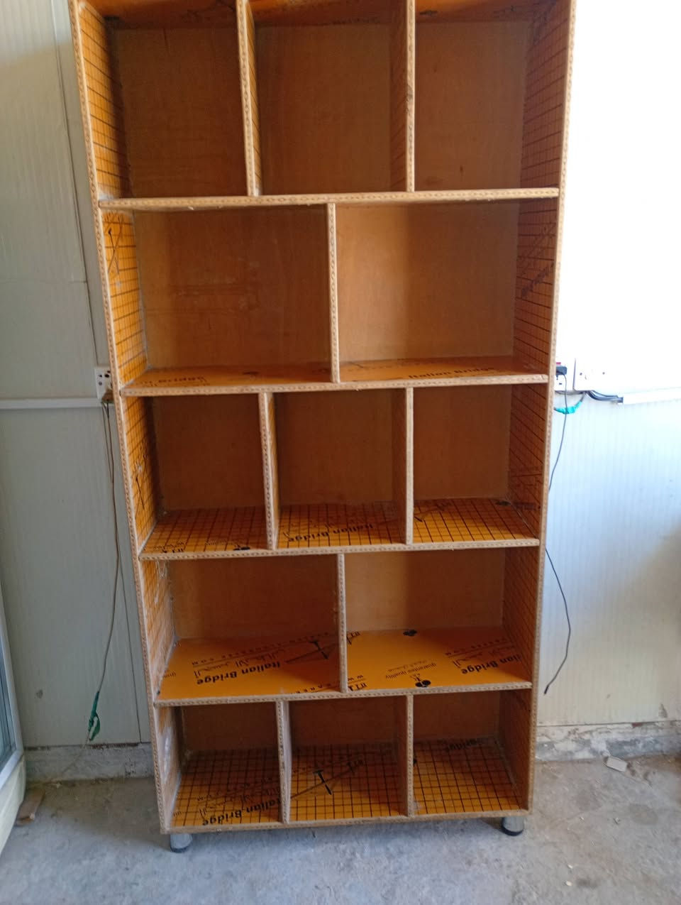 السلام عليكم هاي اغراض كلها للبيع من عدا مواد غذائيه عنوان بغداد مدينه الصدر ***********
