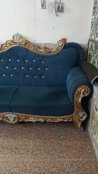 كنبة • أثاث منزلي