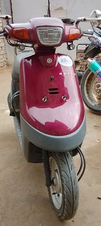 دراجه يبيع يومها دراجه مزاد سعر الدراجه 950 الشراي اتصل على هذا الرقم ...