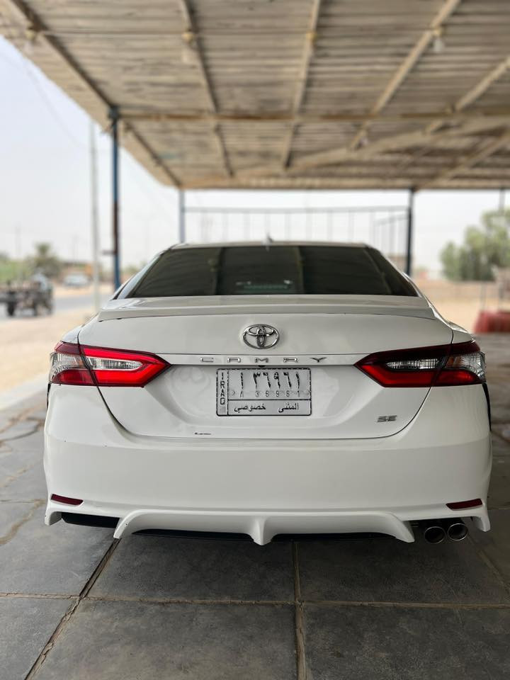 السلام عليكم
كامري 2021 معوقين 
 (مواصفات SE)
شاشة كبيرة 
كاميرا خلفية 
فول تحكم ستيرن 
حادثهه خشم البنيد وقبق الجنطه صبغ 
السيارة حيل جديدة ومابيه نقص 
مكان السياره السماوه 
(السعر 180$ وبيهه مجال ) 
( رقم ***********)
‏
‏
