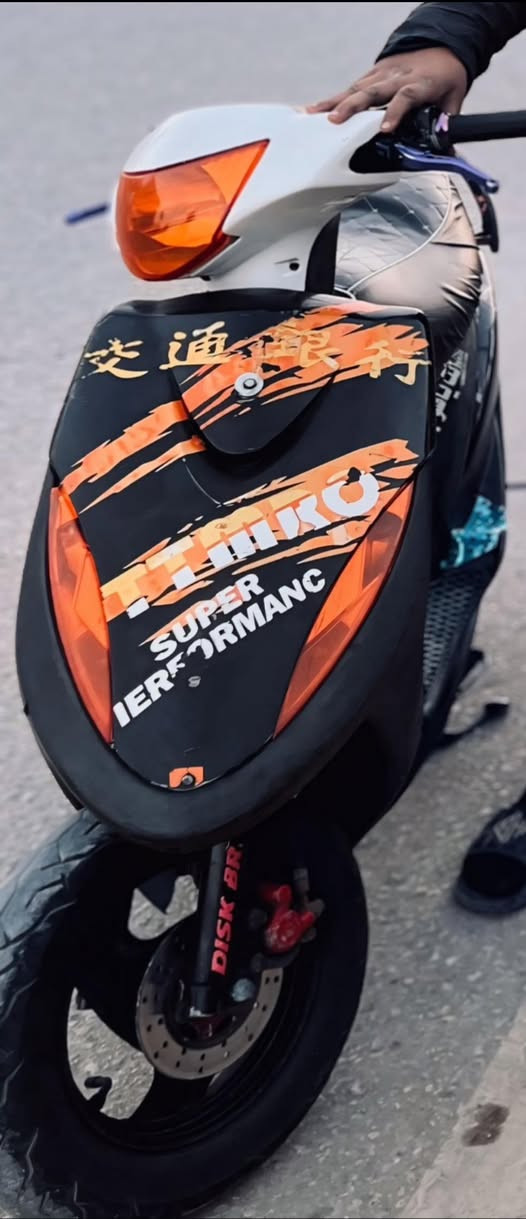 سلام عليكم ماكس عدله 49 ابلادي وصل معرض موجود دراجه كفراته مغلقه وموشمه لونه الحقيقيه نفطي مختم الدراجه بيه صالنصه FM  وقبق افلاوين اصلي ويدات ابريك تقسيم الدرجه مال معرض مو مال شارع بس شويه بيه خيط ابخوره ساعه يجي وساعه يروح السعر 425 وبيه مجال عنواني كربلاء شارع السيده زينب قرب فندق البارون


**إذا كنت صاحب هذا الإعلان وتريد حذفه لأي سبب، رجاءا أرسل رسالة إلى الدعم الفني**