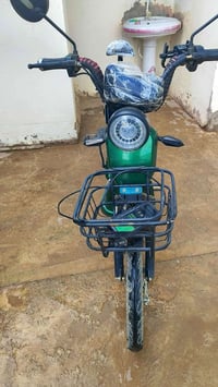 ماطور • دراجة كهربائية