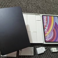 ريدمي باد برو • ١٠٠٠٠ ملّي أمبير • ٢٥٦جيجا/١٦ رام