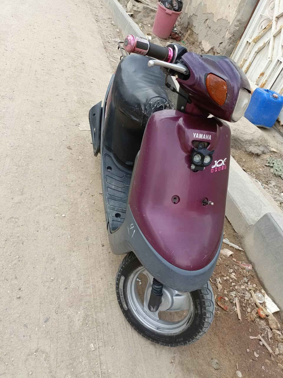 دراجة للبيع بتره للبيع 
ما عوزها شي فقط سلف 
السعر 200 وبيها مجال 
***********
الناصرية حي التضحية شارع العيادة
