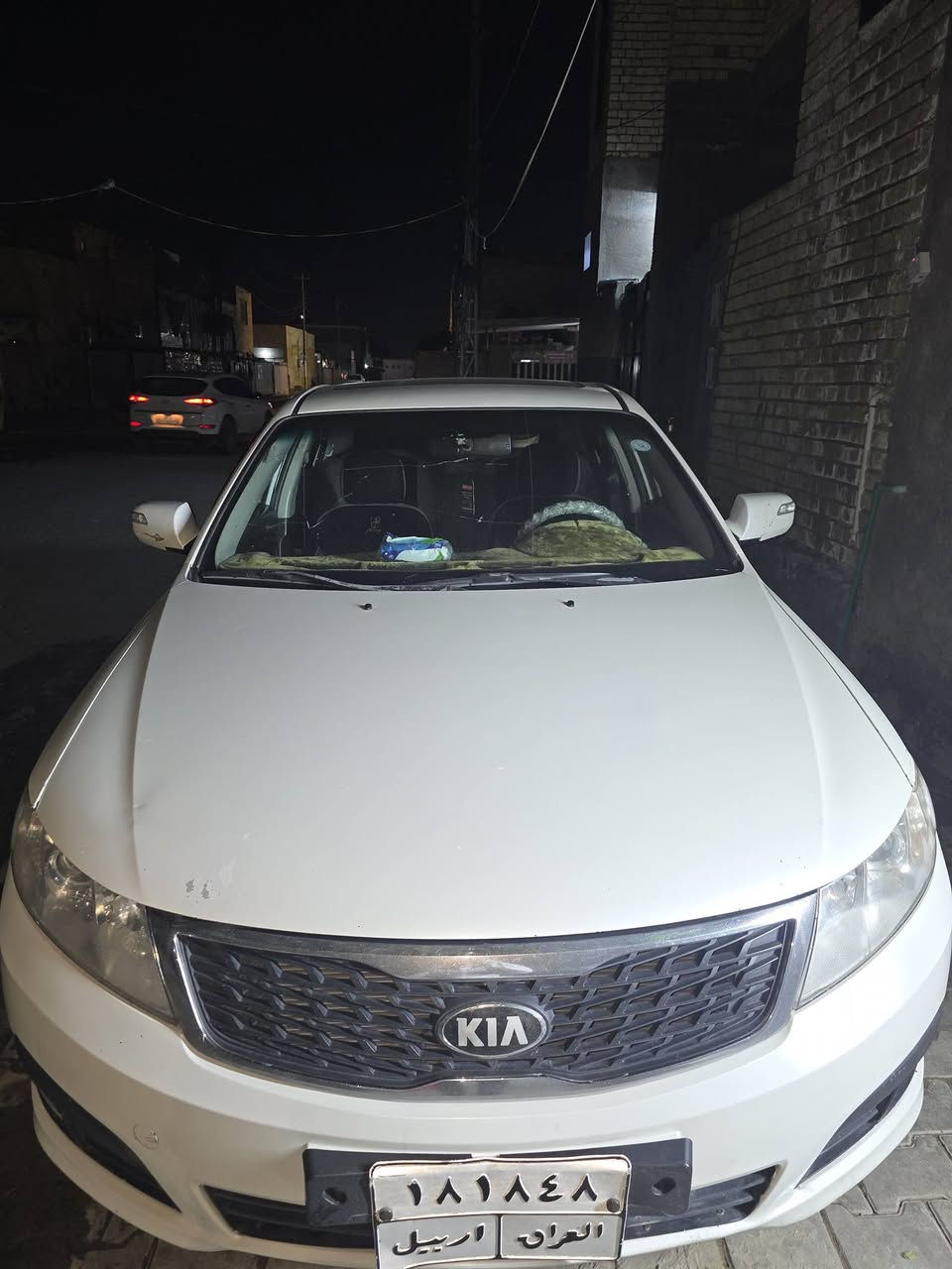 كيا لوتز ٢٠٠٩ مكفوله من الصبغ والضربه فول موصفات بصمه فتحه جلد  جاهزه كير مكينه حداديه تايرات بأسم كوردي وكاله او تحويل اي شي السعر 100 بيها شويه حك الجيه
مكان السياره نجف ***********
