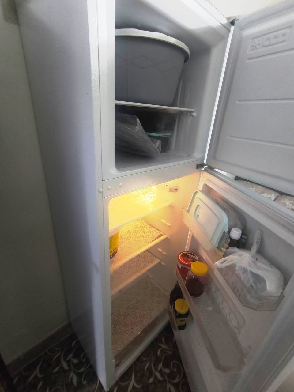 ثلاجة 14قدم للبيع استخدام قليل بعدها جديدة سعرها 300وبيها مجال العنوان كركوك


**إذا كنت صاحب هذا الإعلان وتريد حذفه لأي سبب، رجاءا أرسل رسالة إلى الدعم الفني**