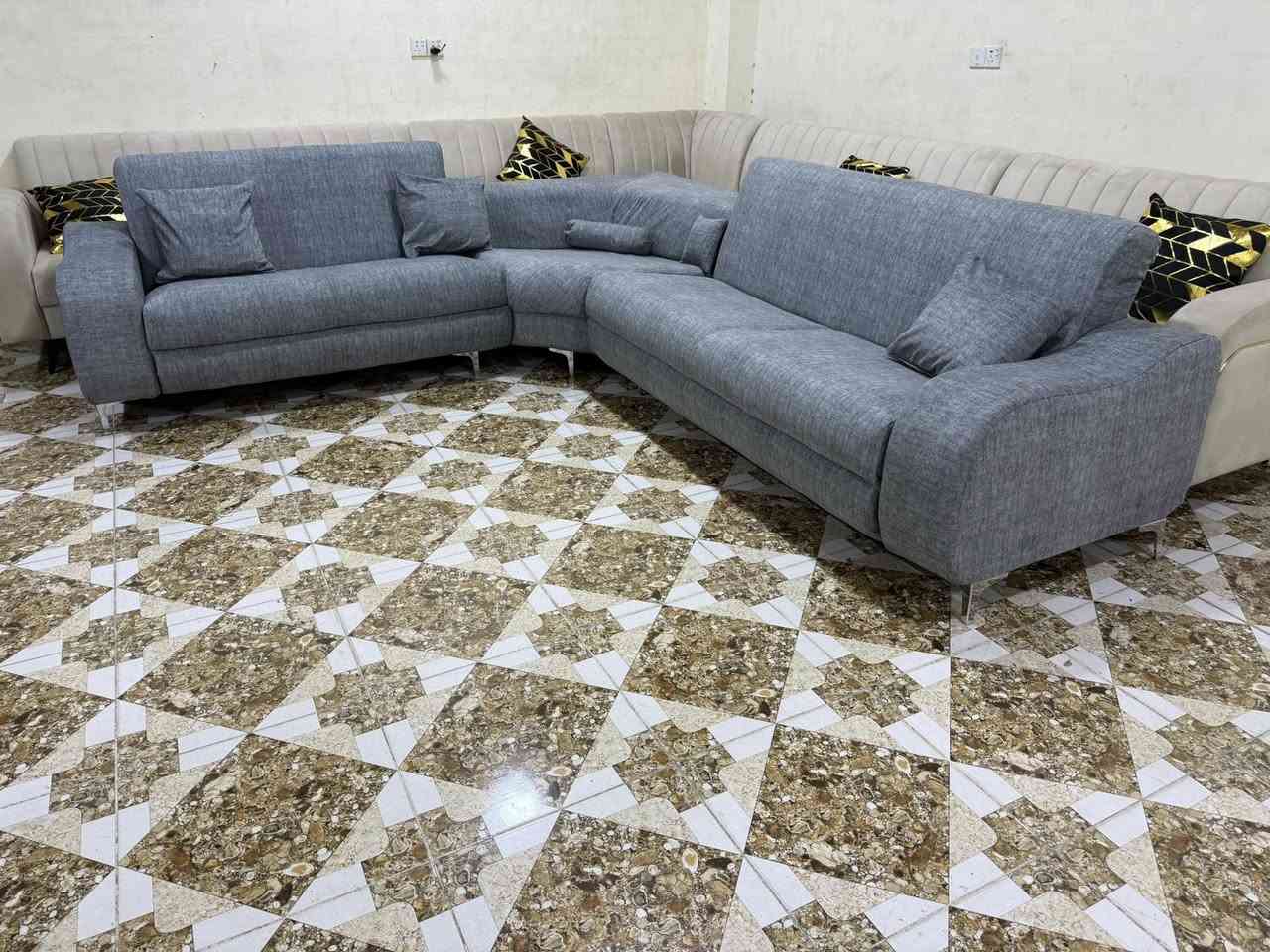 قةنةفةيكي ئيلي توركي 
شاهانة فولViP بيعيب 
لؤك لؤك  بؤفرؤشتن 
ژم***********
شوين كةلار
