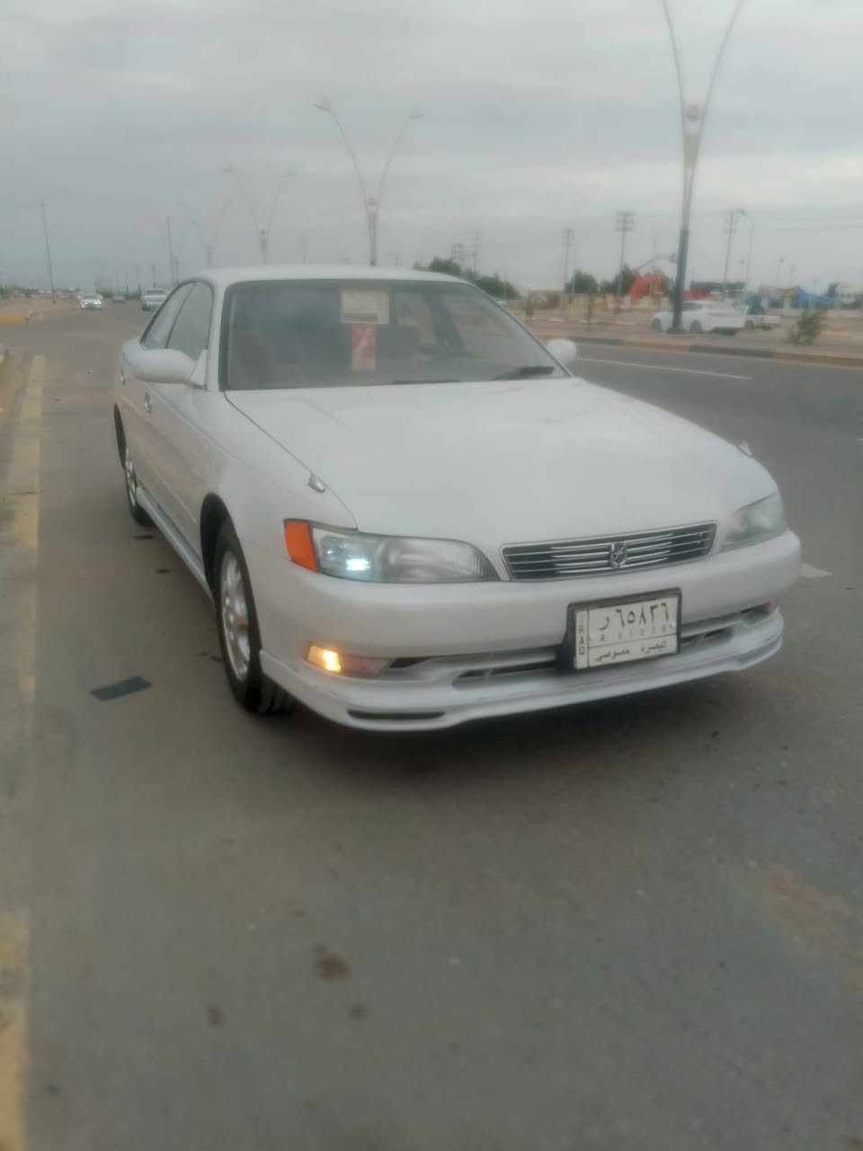 مارك موديل 1993 مكينه فيفيتي  سياره جديده مصبوغه جماليه فقط سياره كير ومحرك وحداديه وكهربائيات وتخم تاير كله جديد سياره جاهزة تحويل مباشر سياره مكفولة من ضربة رقم بصره السعر 71 وبيه مجال رقمي ***********
