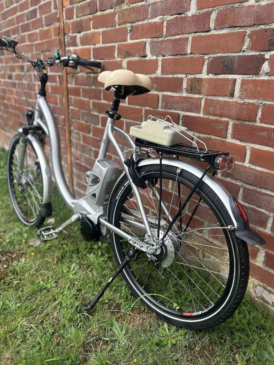 للبيع دراجه فلاية مساعد بايدر حجم 26 الدراجه موجود به المانيا شحن للعراق 25يوم تقريبن سعر الدراجه 500$الخاص مفتوح


**إذا كنت صاحب هذا الإعلان وتريد حذفه لأي سبب، رجاءا أرسل رسالة إلى الدعم الفني**