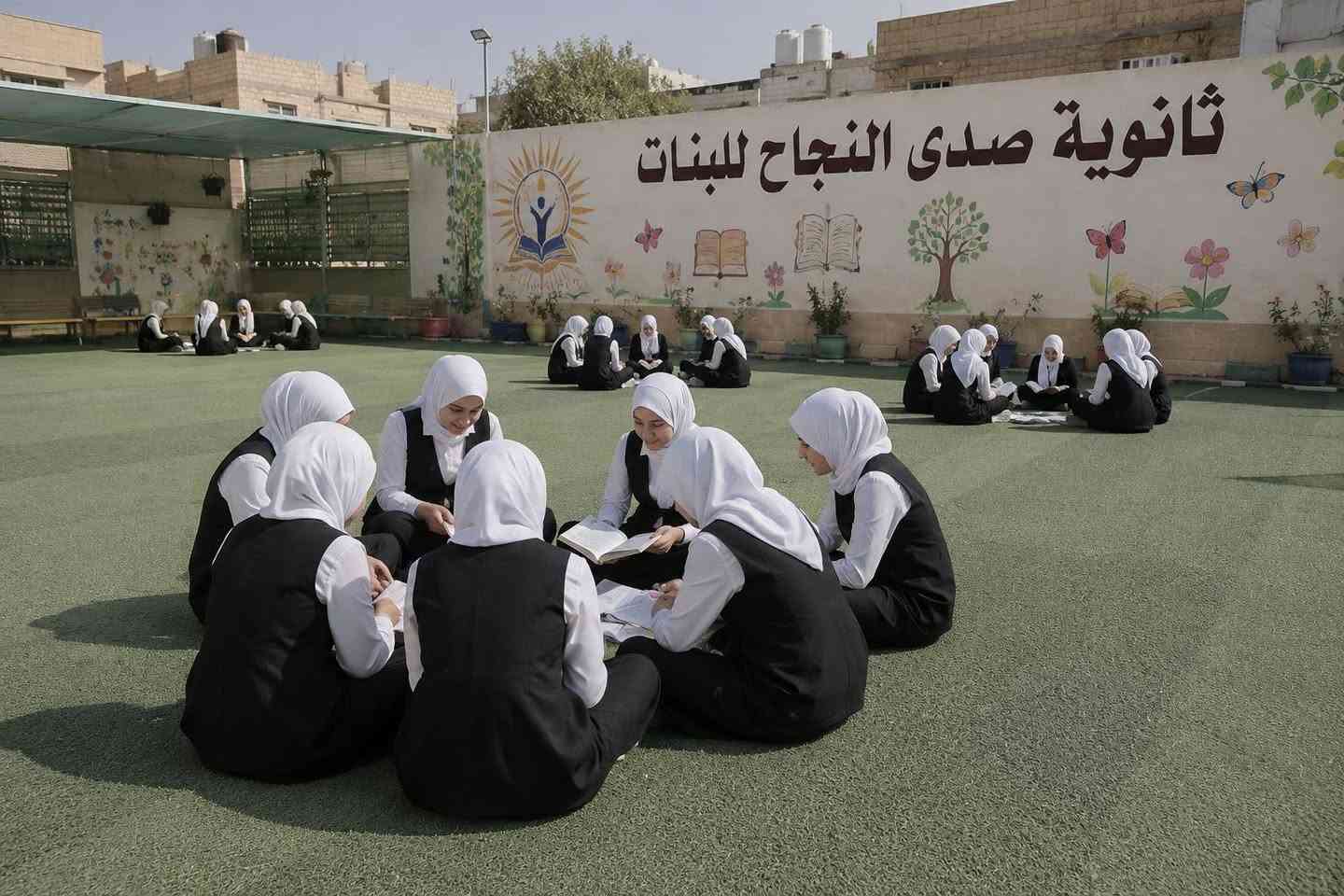 📢 إعلان فتح باب التسجيل والنقل
تعلن ثانوية صدى النجاح للبنات عن فتح باب التسجيل والنقل إلى مدرستنا للعام الدراسي الجديد، ابتداءً من 10 /8

نرحب بطالباتنا العزيزات للانضمام إلى بيئة تعليمية متميزة، وكادر تربوي كفوء، واهتمام أكاديمي يسهم في تحقيق التفوق والنجاح.

🌸 ابدأن رحلتكن نحو التميز... وسارعوا بحجز مقاعدكن ابتداءً من 10 آب.

مدرسة النجاح الاهلية الابتدائية
وثانوية صدى النجاح الاهلية للبنات
 📍 العنوان: الناصرية – شارع الإمام علي – فرع مطعم ويست برغر
📞 للاستفسار والتسجيل: ***********
***********
تقديم أفضل تعليم لطفلك مع أرقى كادر تدريسي.
Al-Najah Private Elementary School
and Sada Al-Najah Private Girls’ Secondary                           ..
Providing the best education for your child with the finest teaching staff.

