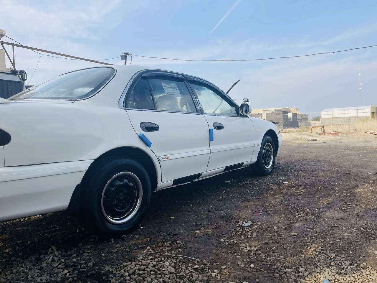 السلام عليكم 
سوناته 2موديل  1995 كير عادي رقم ديالى 
مكينه وكير خير من الله 
السعر 39
مكان السياره ديالى
اتصال ***********
