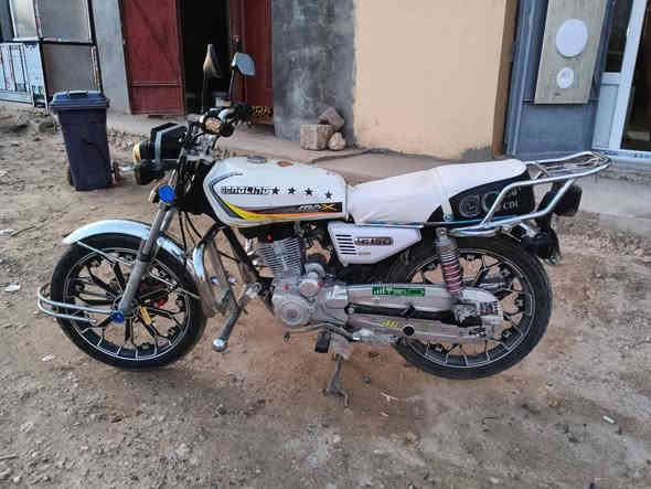 للبيع ايراني 2024 بدون اوراق موطور حال نضيف نقص بس گيجات والباقي كفاله مكان بروانه سعر 775 وبي مجال للشراي ***********
