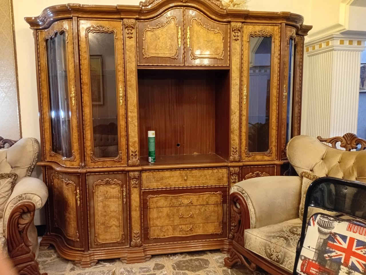 للبيع


**إذا كنت صاحب هذا الإعلان وتريد حذفه لأي سبب، رجاءا أرسل رسالة إلى الدعم الفني**