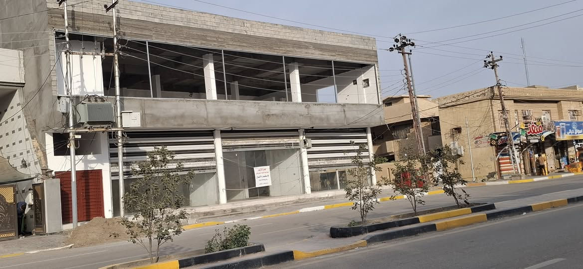 عمارة تجارية للايجار تصلح مجمع طبي  محلات تجارية
الموقع بعقوبة-التحرير
مدخل مدرسة سوريا 
 للاستفسار الاتصال ***********
