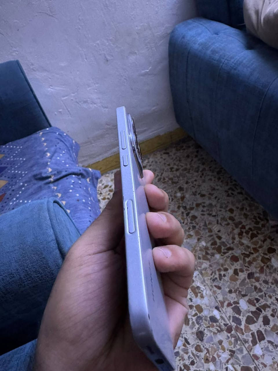 هونر 400 لايت ذاكره 256    مستعمل أخو الجديد كلش كلش نضيف مكاني الحسينيه الراشديه ب200 وخابرني وتدلل ***********  غراضه كامله كارتون وشاحن
