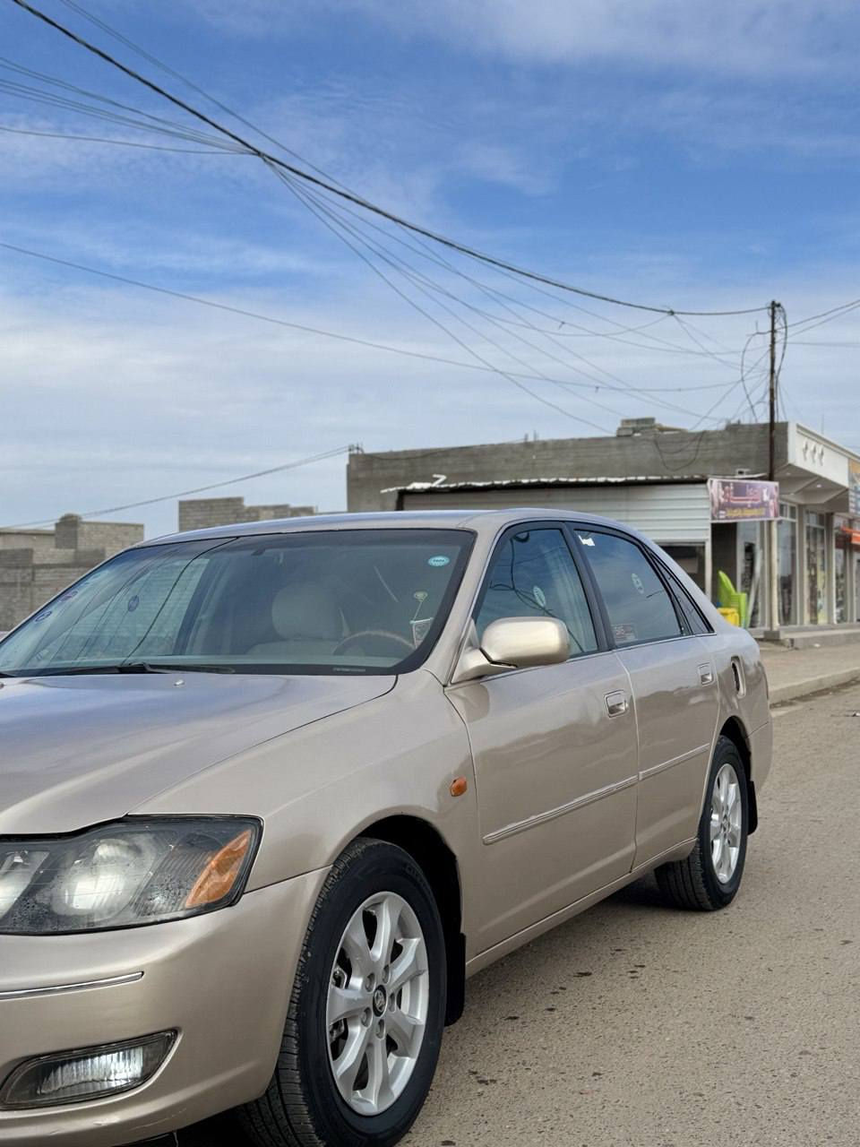 السلام عليكم للبيع افلون 2001
خليجي رقم أربيل بأسمي تحويل مباشر 
مكينة وكير وصدر وتبريد تخم تاير كلة كفالة 
بدون اي ضربة مصبوغة جمالية 
السعر 75 وبيها مجال بسيط 
المكان صلاح الدين الضلوعية 
***********
الشراي يتصل غير متواجد علنت
