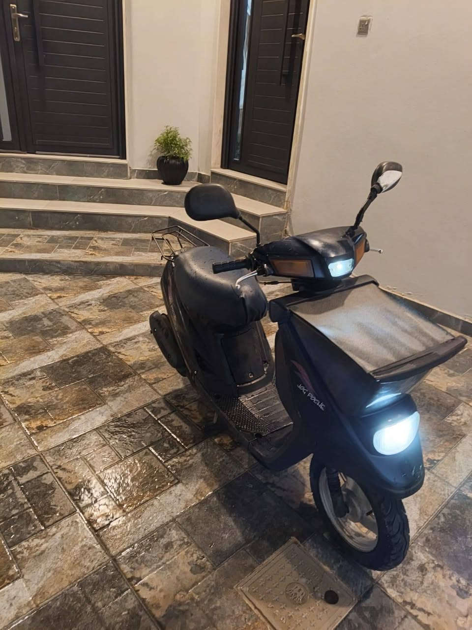 سلام عليكم ماطور بزون ابو بردة ماطور نضيف حيل مكينه ما مفتوحه شاصي نظيف وايرمنيه شرط سلف كله شغال
سلام عليكم ماطور بزون ابو بردة ماطور نضيف حيل مكينه ما مفتوحه شاصي نظيف وايرمنيه شرط سلف كله شغال 
سعر 450 الف ***********
