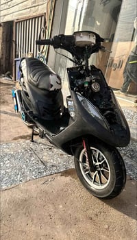 دراجه ماكس عدله للبيع دراجه نقص كفرات دراجه مكينه نضيفه شغاله نكره سلف...