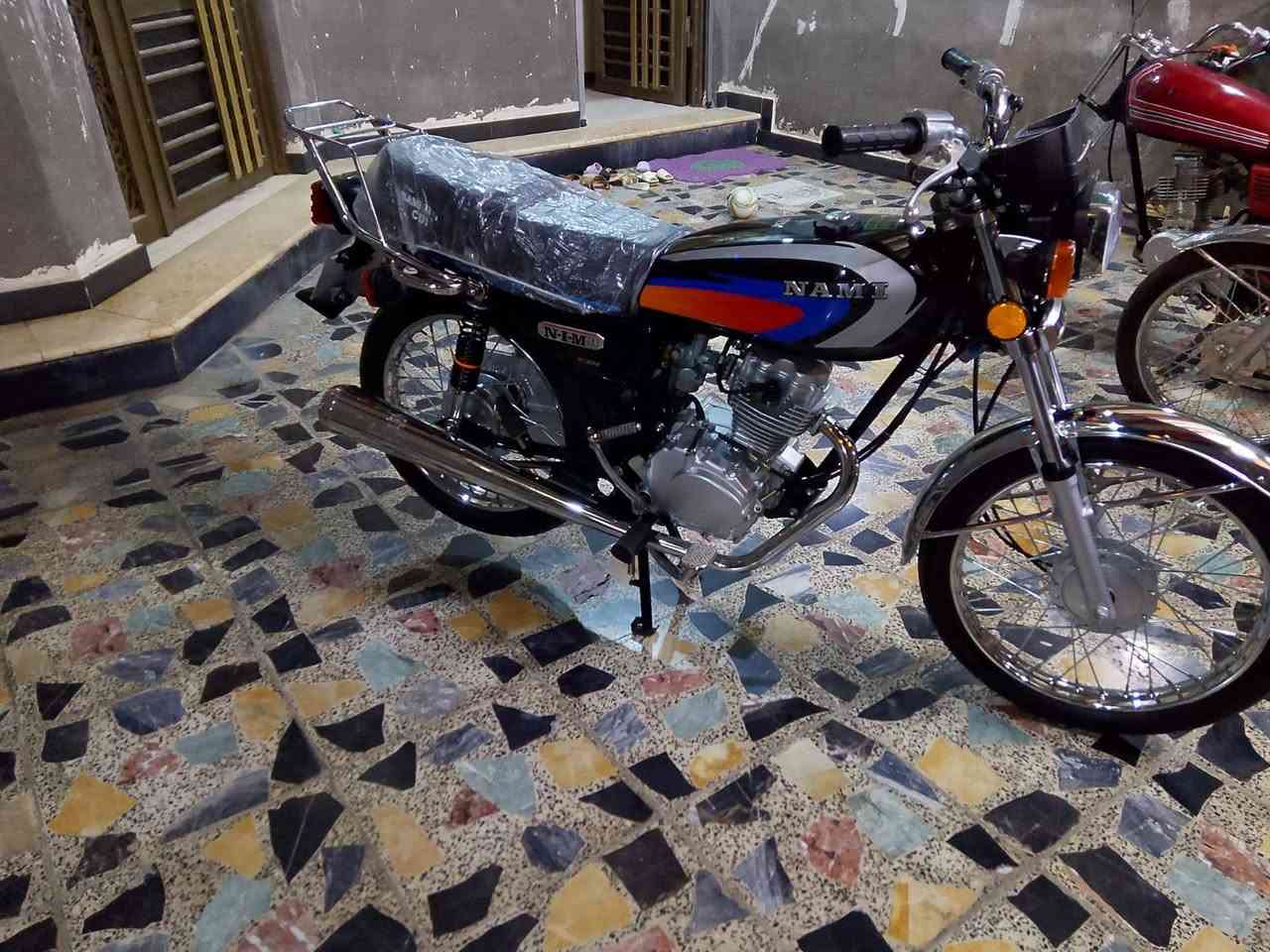 سلام عليكم دراجه البيع نامه اوراق سكنر مديل 2026 صالها 10 تيام طالع من وكيل سعر 850 العنوان البصره ياسين خريبط شراي يتصل ***********
