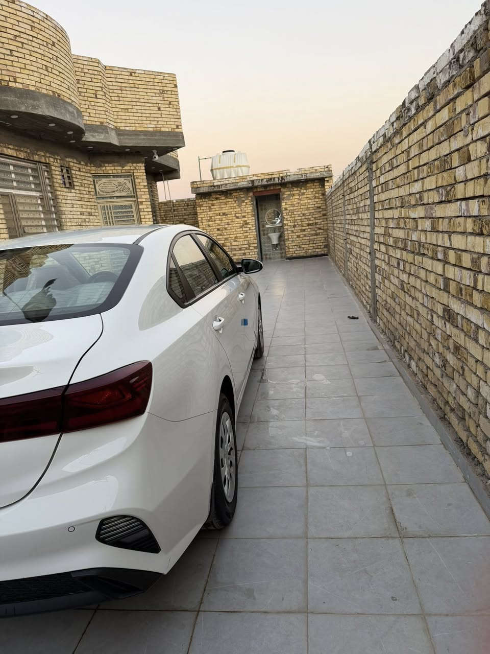 سلام عليكم كيا سيراتو 2024
مكفولة كفالة عامة رقم بغداد 
ماشيه 30
محرك ١٦٠٠  
السعر180 وبيها مجال 
للاستفسار ***********
