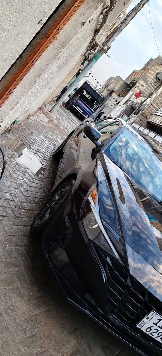 السلام عليكم 
الانتره 23بسمي
حادث ربع البنيد صبغ وربع الجاملغ تصليح
السياره ليبل واحد السونار موجود للستفسار
***********.***********
