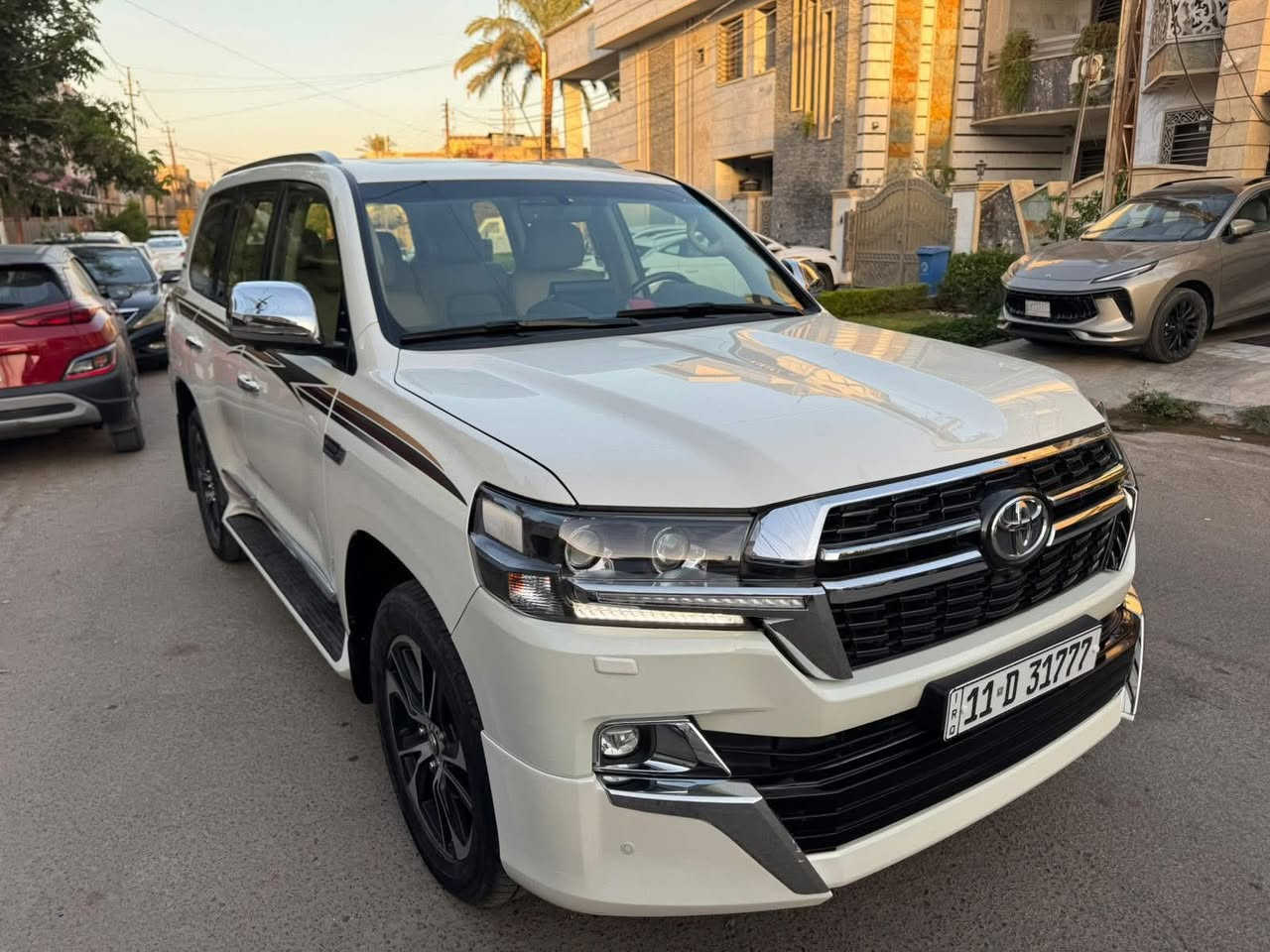 السلام عليكم
شركات 21 

مواصفات كامله 

دشبول لكززز

كشنات كهرباء 

كامله 4كامرات 

بيه بارد بجاملغ الامامي 

وبيه نكده بلبنيد فقط 

ماشيه 87كيلو متر 

السعر 5دفاتر وبيه مجال للطيبين 

***********
