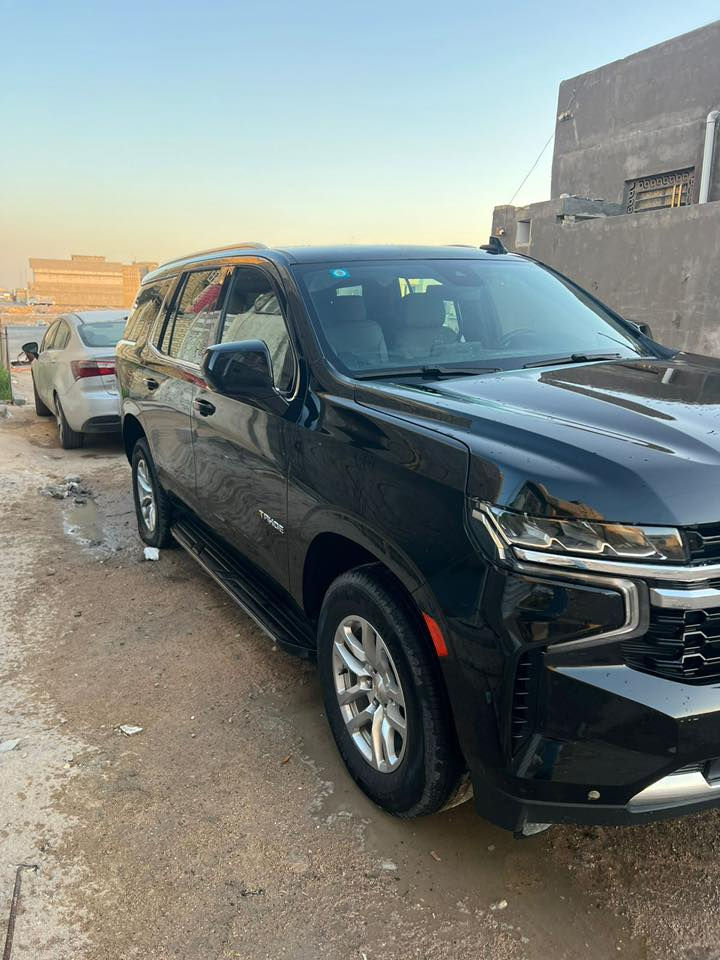 تاهو 2024 LT رقم بصره باسمي 
ماشيه 45 الف 
مغلفه نانو 
العنوان البصره حي المهندسين 

***********

 السعر 495
