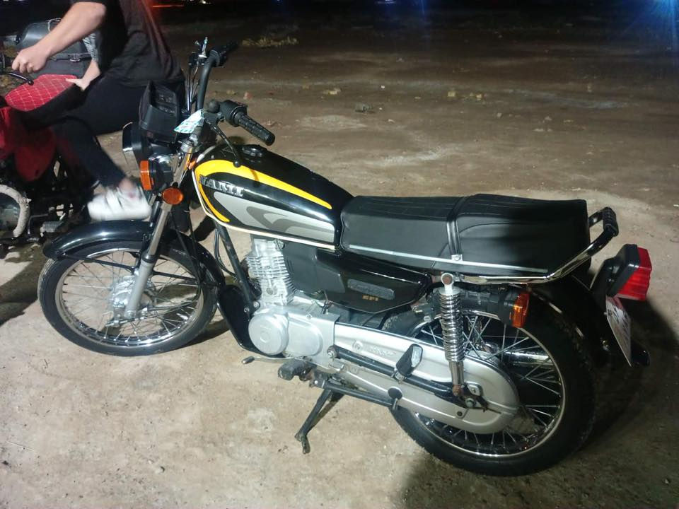 سلام عليكم دراجه للبيع او مراوس ما مفتوحه دراجه وكله بلادي مكاني اعماره ***********
