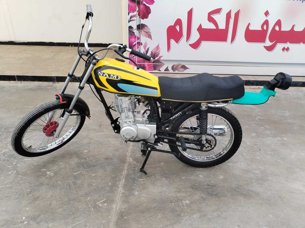 دراجة نامه تعمير جديد مكينة رابيدو أصلي 5 أوراق 
مستخدمة قليل
دراجة جاهزة
المكان واسط صويرة
السعر اتصل ودلل ماعدك رصيد رمشلي واني اتصل عليك ***********
