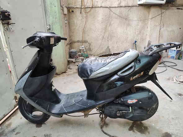 السلام عليكم دراجه ساسوكي ياباني متروكه شغاله بس ابيعه علا هاذا وضعه كوم حديد السعر 100 بيه مجال مكاني بابل حي الكرامه 3 رقمي ***********
