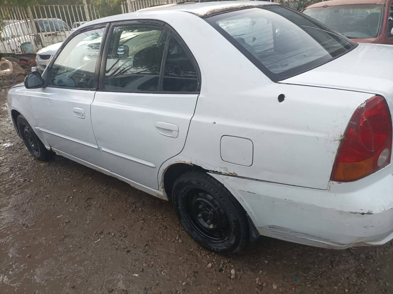 لبيع اكسنت مزاد وزارة الداخلية مكينه وكير 
وحداديه وكهربائية شغالة جاهزه تخم تاير*********** منظومة تبريد كامله السعر 27 مكان نجف النجف, العراق
