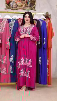 دشداشه نسائي • تطريز ستراس • قماش كشمير