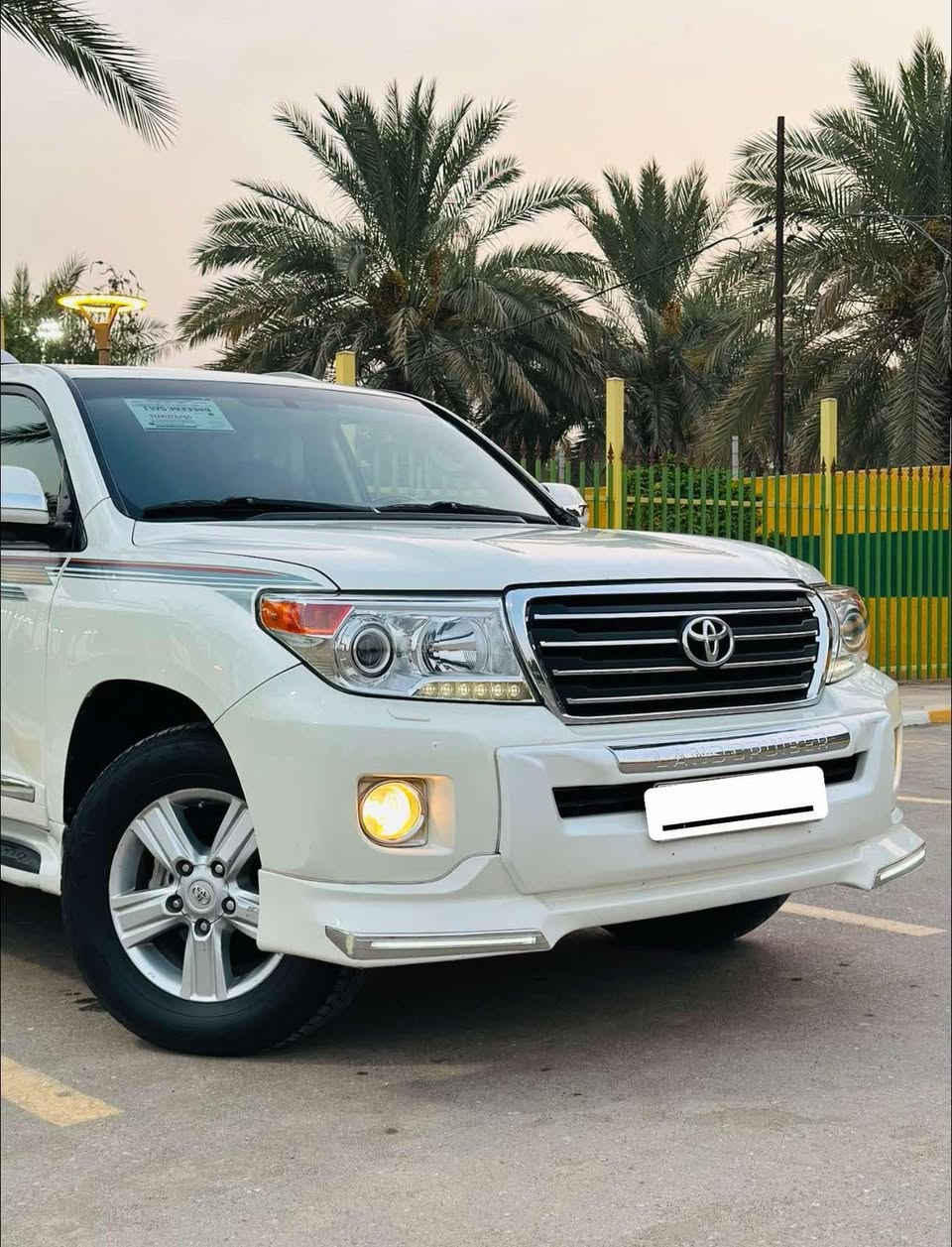 السلام عليكم 
رقم صاحب السيارة 
***********
