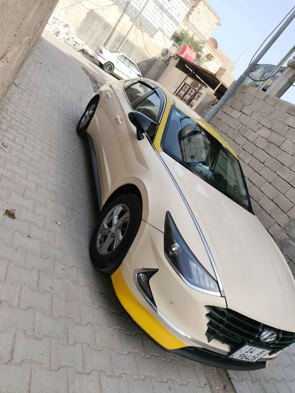 السلام عليكم
سوناتا هايبرد 2023 تكسي الخليج بيع او مراوس ب7 راكب سورنتو سنتافيا 
رقم بصره خصوصي  
سياره نضيفه خير من الله 
خليجية فول مواصفات 
المواصفات⚔️
1/كير دكم 
2/حساسات أمامية 
3/حساسات خلفيه 
4/أوتو هولد 
5/سايد بريك بصمه 
6/شاشه كبيرة 
7/بصمه تشغيل 
8/بصمه بيبان 
9/جنطه ذكية فتح عند الاقتراب 
10/تشغيل عن بعد 
11/مري شفط
12/اشاير بالمري
13/السياره دواخل بلاد مشمشي
14/ماسحات أوتو 
15/اضويه أوتو
16/لايت عدسه ذكيه 3 ارتفاعات 
17/شاشة اعطال 
18/تايرات نضيفات
19/ وضعيات قيادة اربع مودات 
CUSTOM
SPORT 
SMART 
ECO
20/زر ركن لتشغيل الحساسات الاماميه 
21/لد خلفي ليزري
22/حساسات 360 درجة
23/أشارة ترحيب عند الاقتراب 
24/شفتات ستيرن 
25/بطاريات بلاد 
26/ درايم شيفت دفع امامي 
27/تبريد شاشة 
28/تبريد بيانو اوتو
29/تقفيل ذاتي عند وصول السرعة المقرره
السياره خير من الله  السعر. 130
*********** إخواني انه مكلف بالنشر وهاي تفاصيل كله
