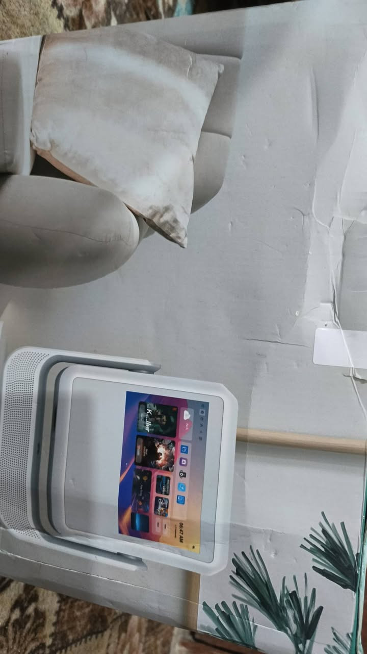 السلام عليكم دا تاشو جديد مامفتوح اكتب سعره وأخذه
يوجد توصيل جميع المحافظات 
مكاني بابل ***********
