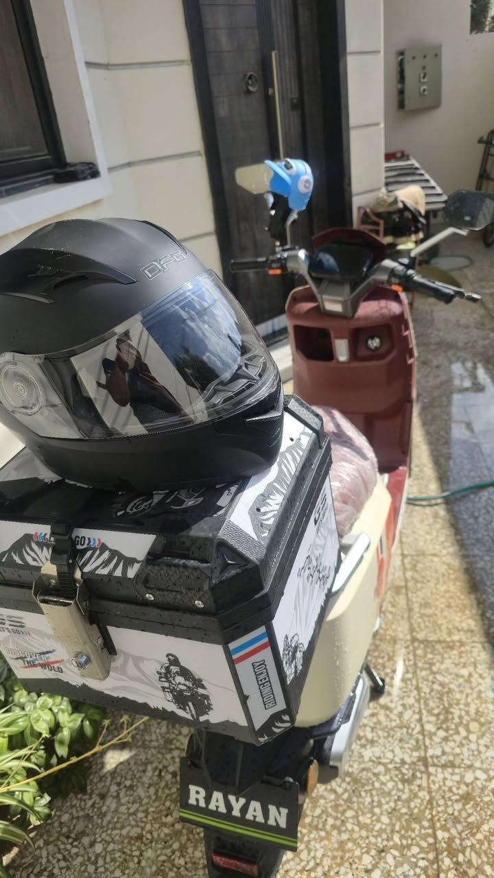 للبيع: دراجة شحن الريان (وحش الكون) – زيرو vip
الممشى: فقط 70 كم (من المحل للبيت)
الحالة: جديدة بالكامل
الموقع: بغداد / السيدية
رقم التواصل: ***********
ملاحظة: الدراجة نظيفة  وما مستخدمة
