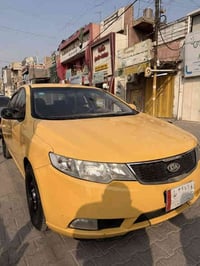 للبيع كيا فورتي 2013  موديل 2013 حادثه مبدل بنيد فقط  السيارة بيه بعض ...